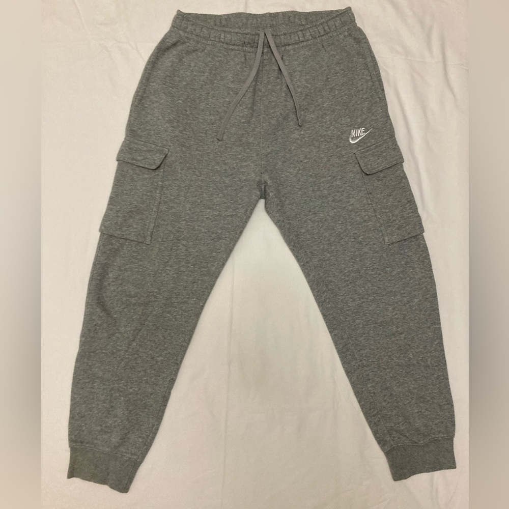 Nike Gray Men’s Small Cargo Joggers